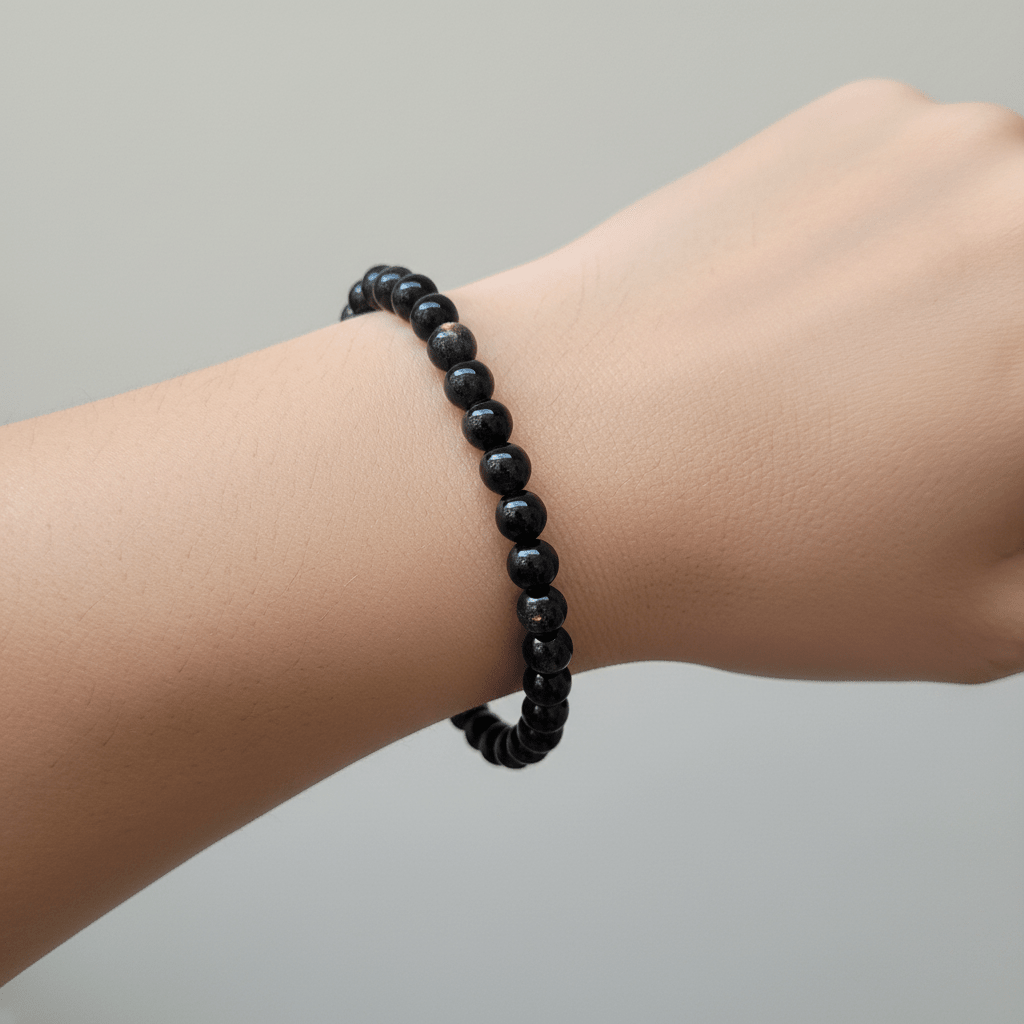 Pulsera Astrofilita 6mm | Transformación, Protección y Energía Espiritual Pulseras de MineralesTienda esotérica Málaga - Tata Magic: tienda Esotérica en Málaga